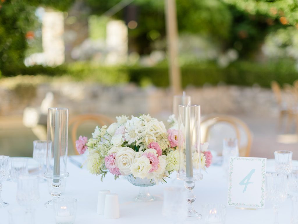 Décoration de table mariage couleurs pastelles