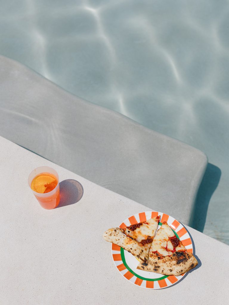 Pizza pool party