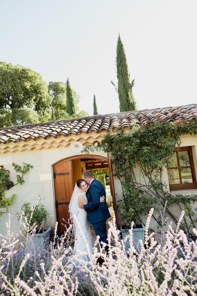 Découverte de la mariée par son papa