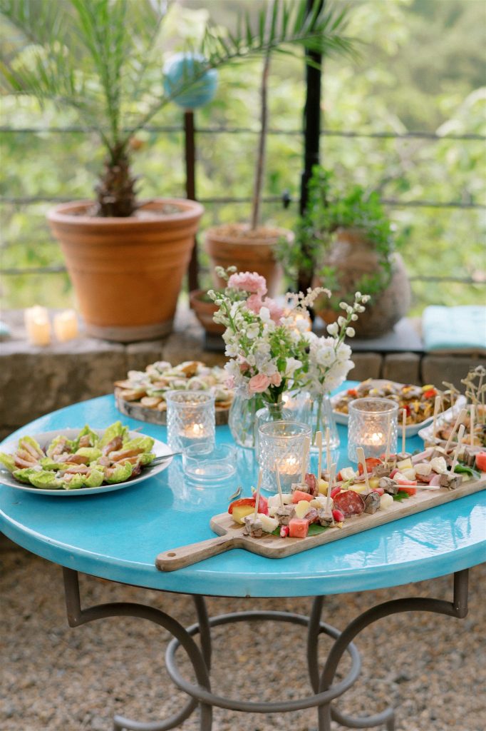 Table cocktail dinatoire