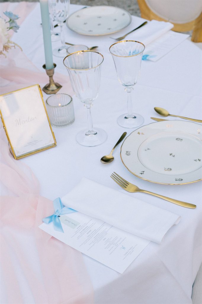 Art de la table mariage doré